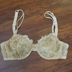 Victoria's Secret Gold Lace Embroidered Gold Holiday Unlined Demi Bra Size 36C